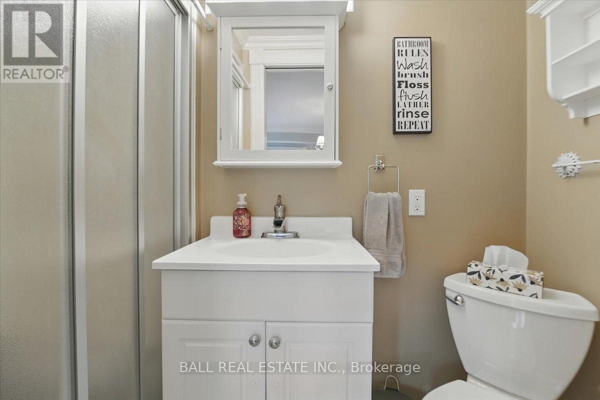 3559 Harbour Point Lane Property Photo 34