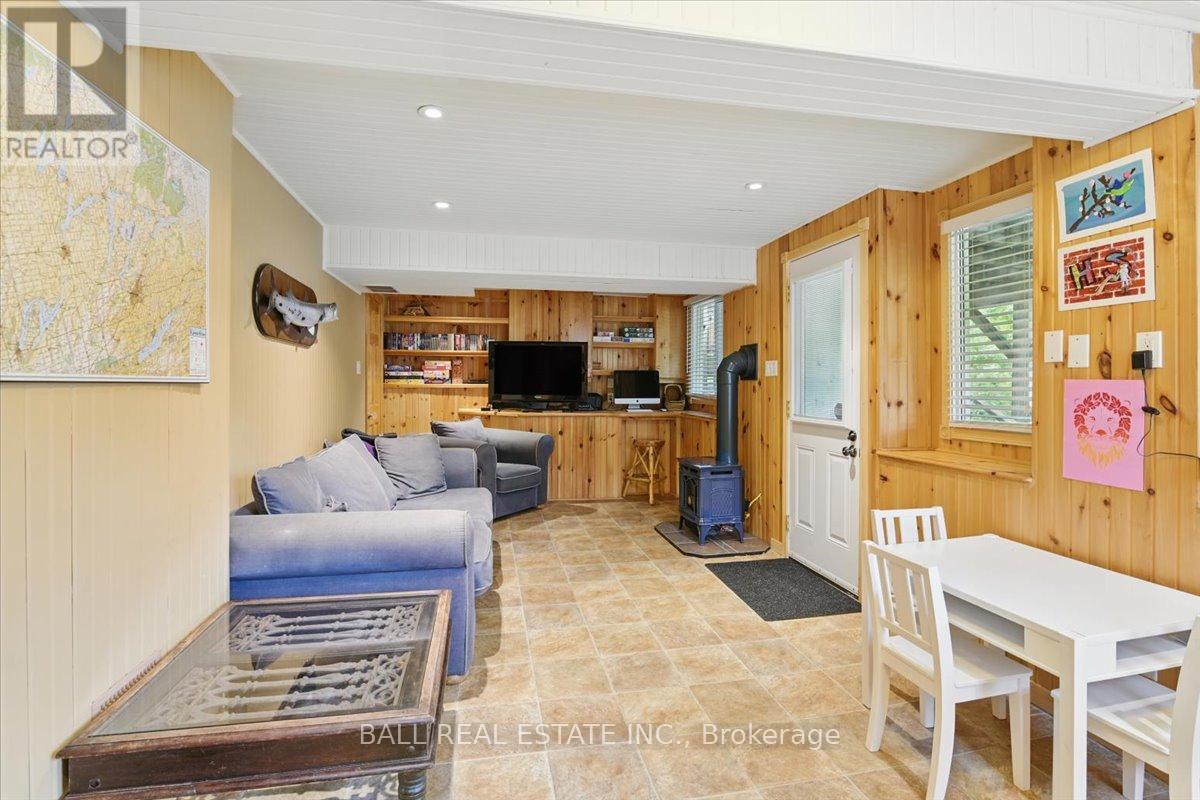 3559 Harbour Point Lane Property Photo 36
