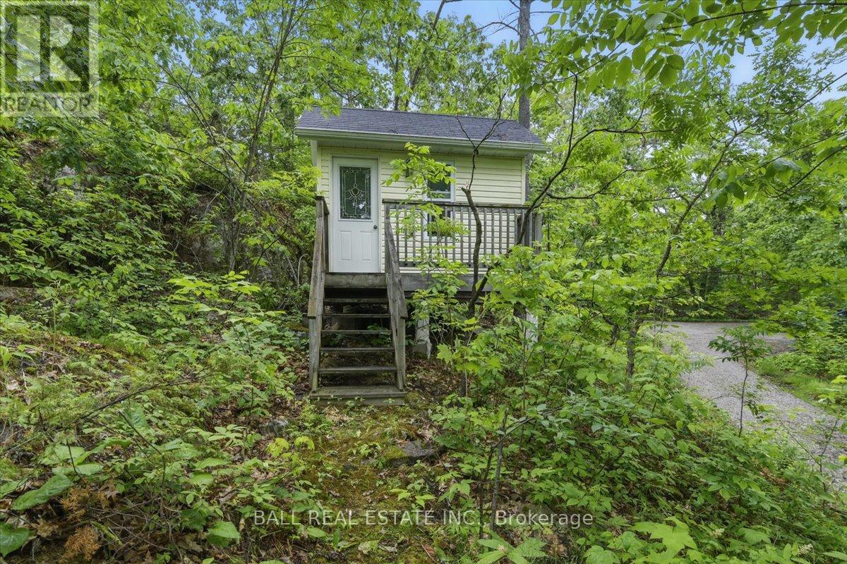 3559 Harbour Point Lane Property Photo 45
