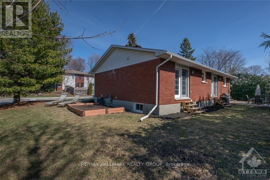 2 Indian Road Property Photo 15
