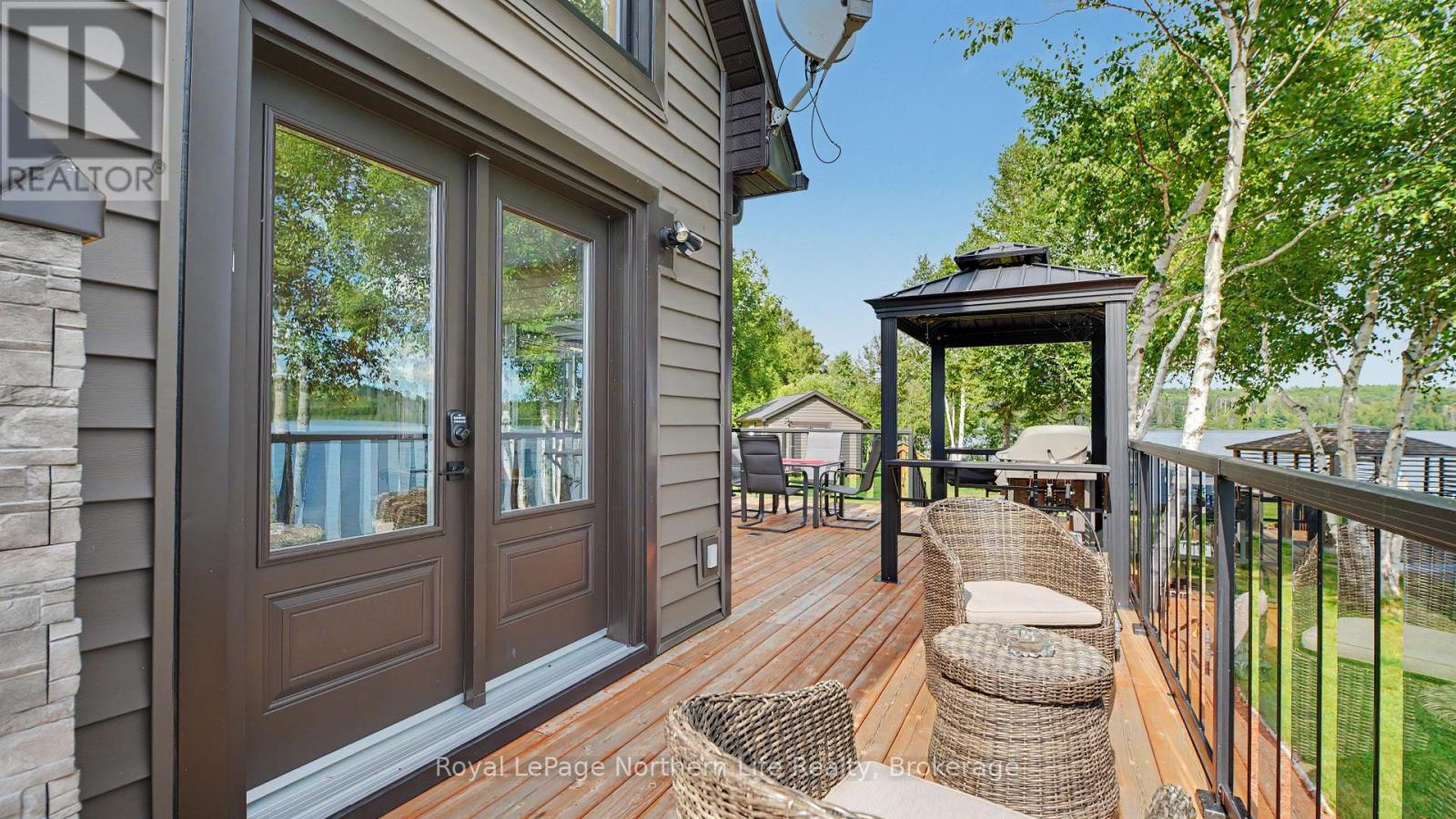 33 White Bear Court Property Photo 12