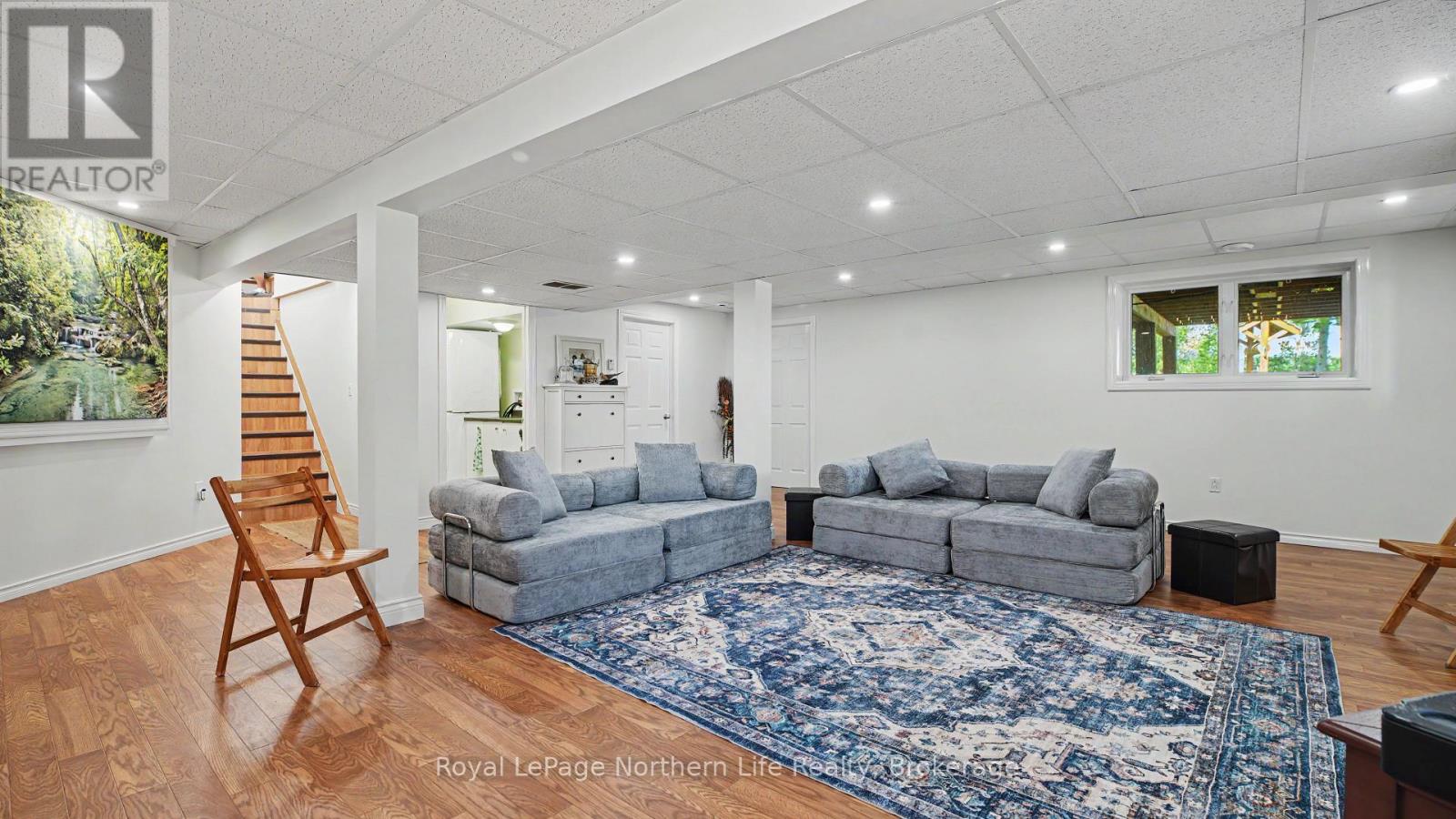 33 White Bear Court Property Photo 40
