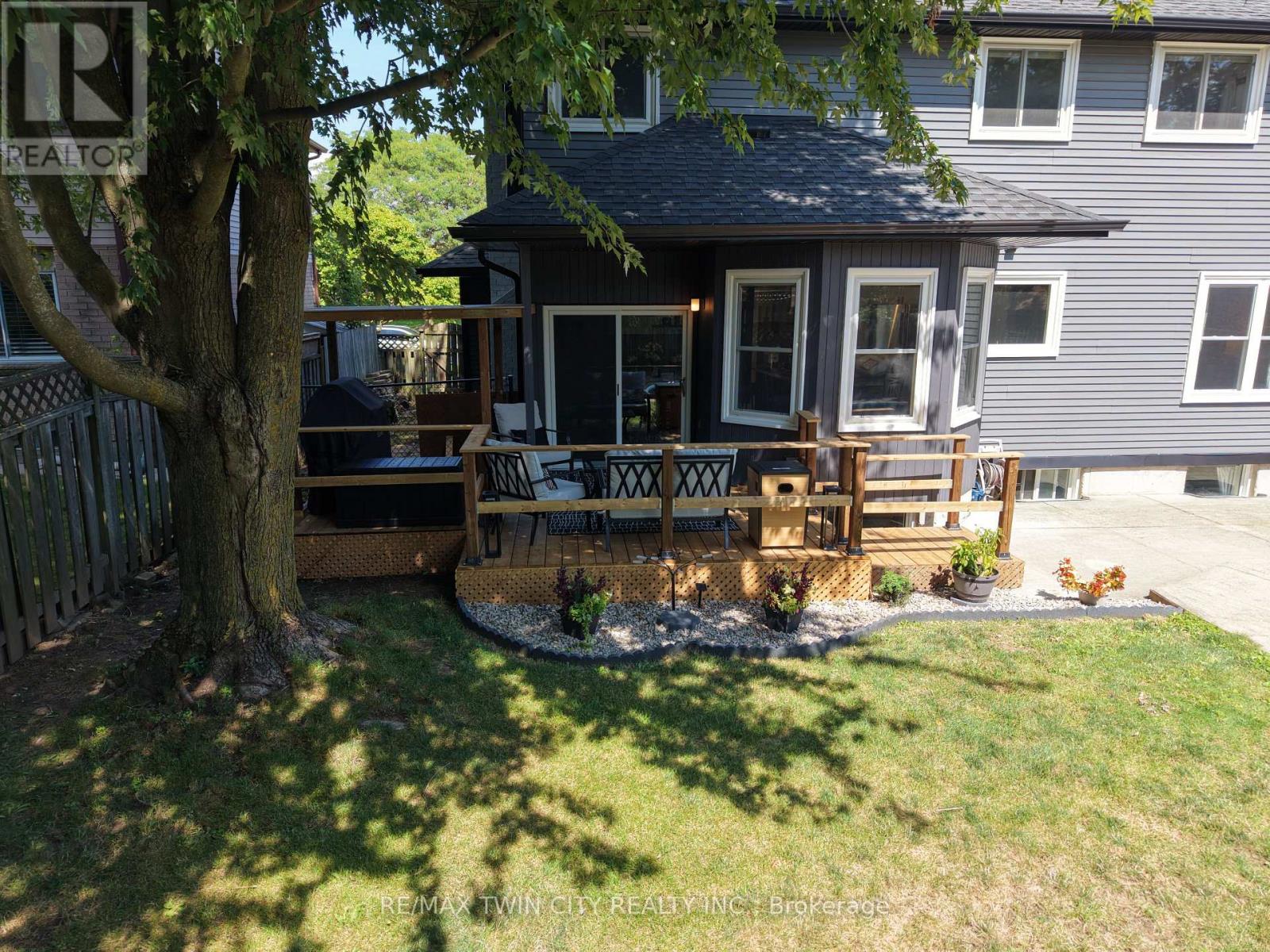 324 Cooper Street Property Photo 40