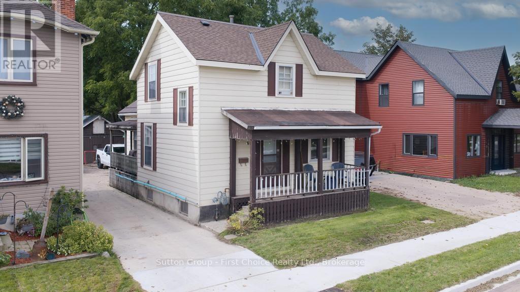 41 GODERICH STREET W Property Photo 1