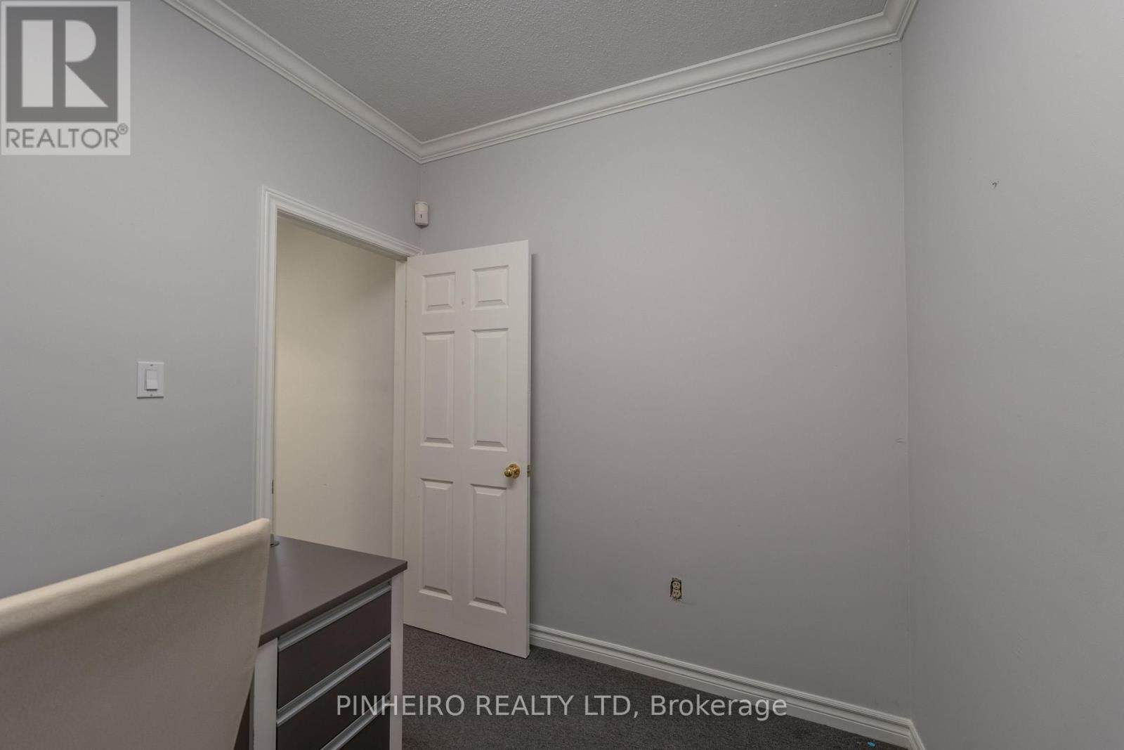 369 Hamilton Road Property Photo 11