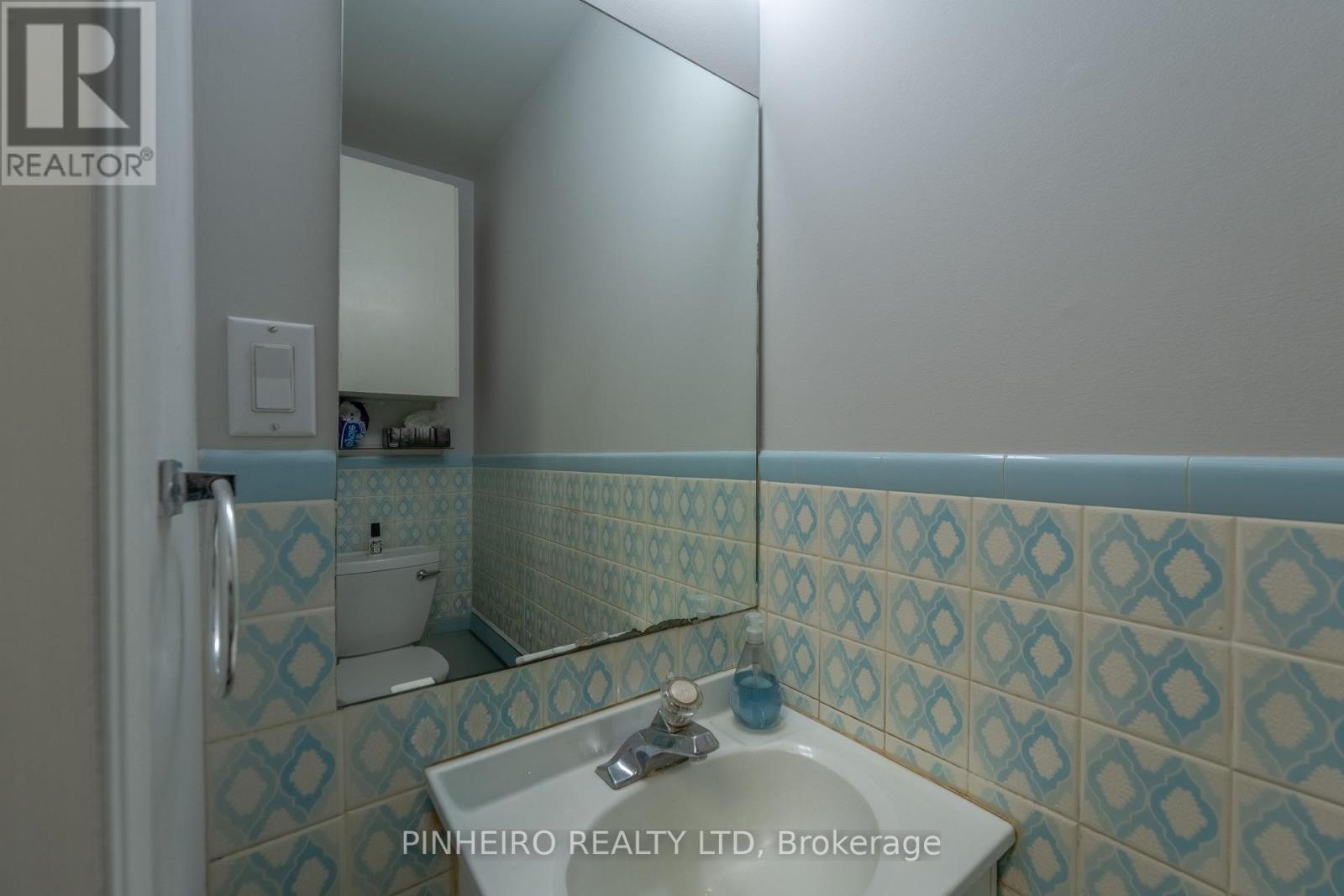 369 Hamilton Road Property Photo 19
