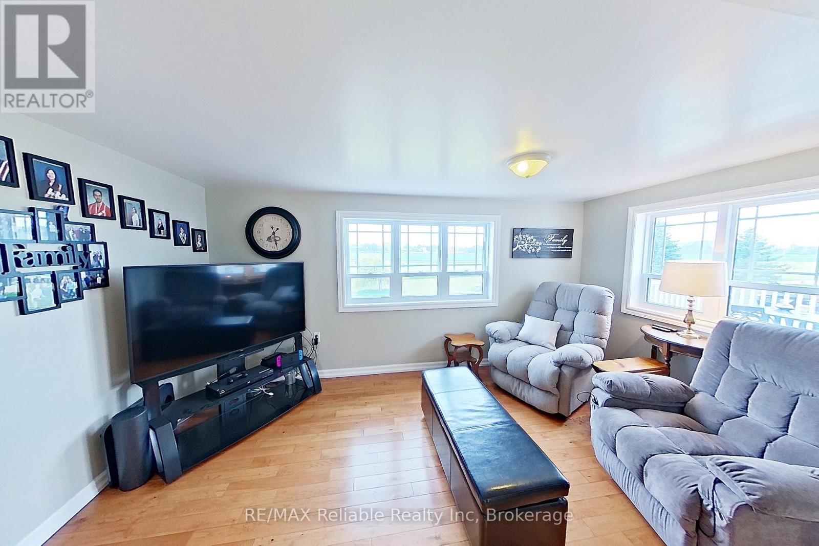 73053 Bluewater Highway Property Photo 5
