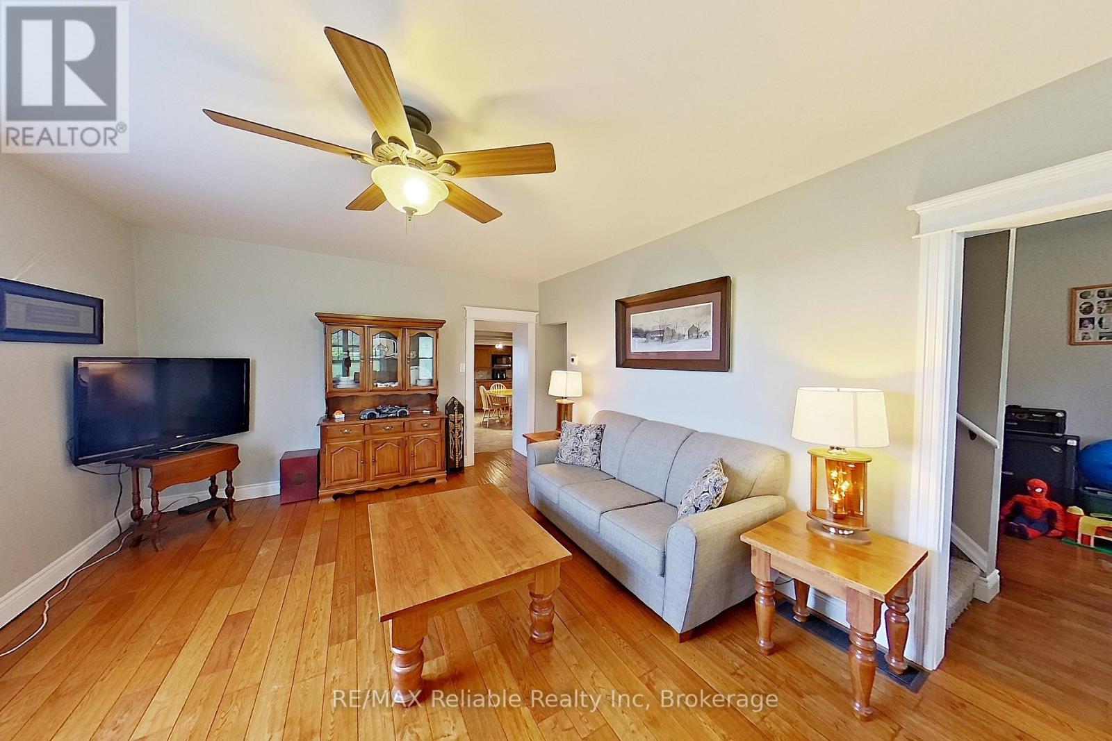 73053 Bluewater Highway Property Photo 8