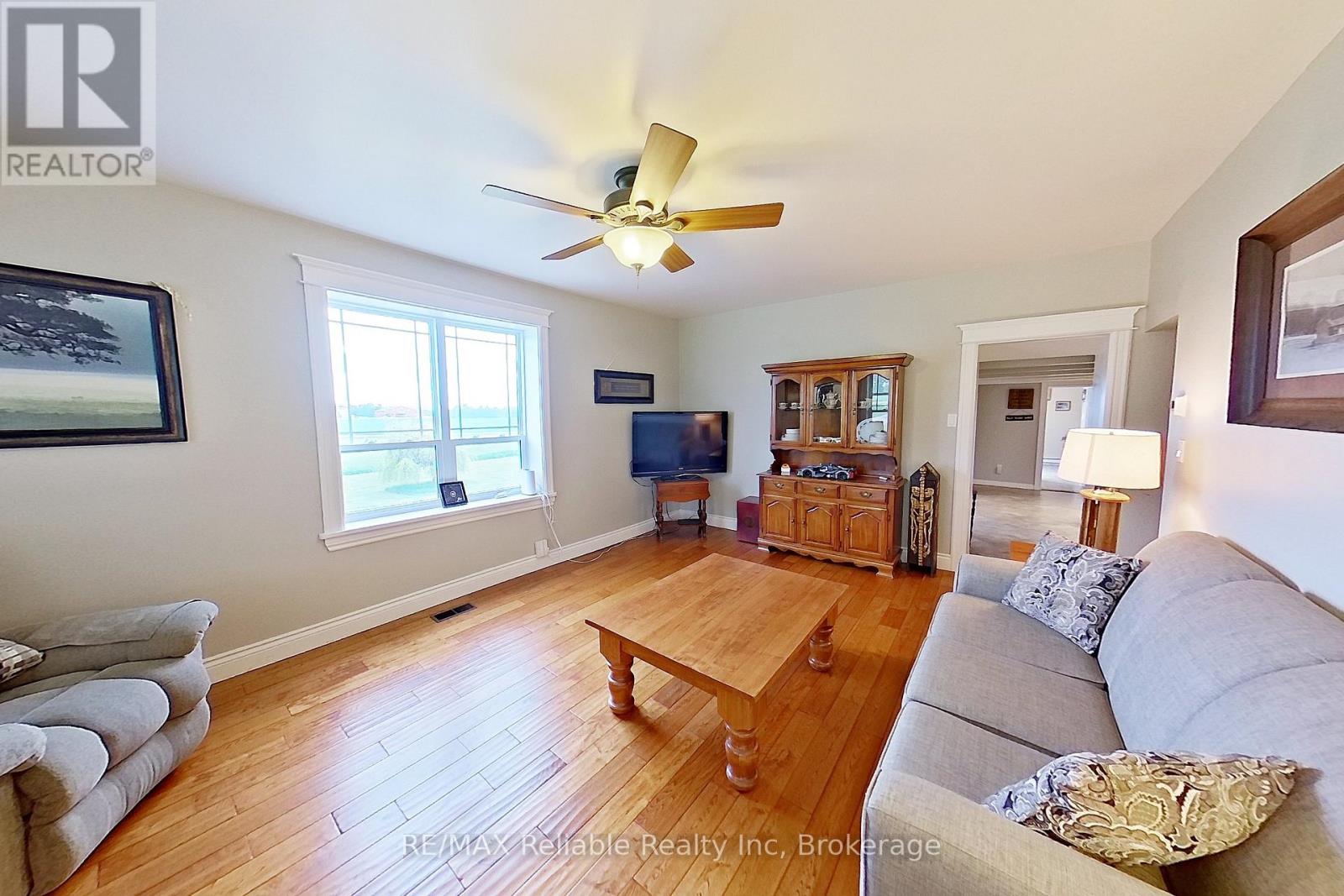 73053 Bluewater Highway Property Photo 9