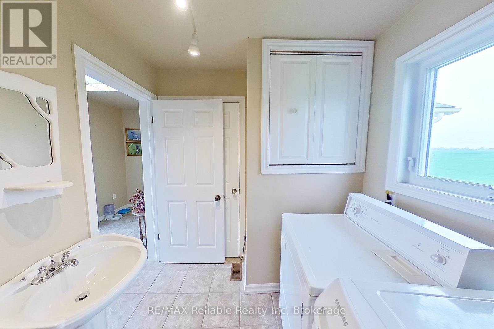 73053 Bluewater Highway Property Photo 16
