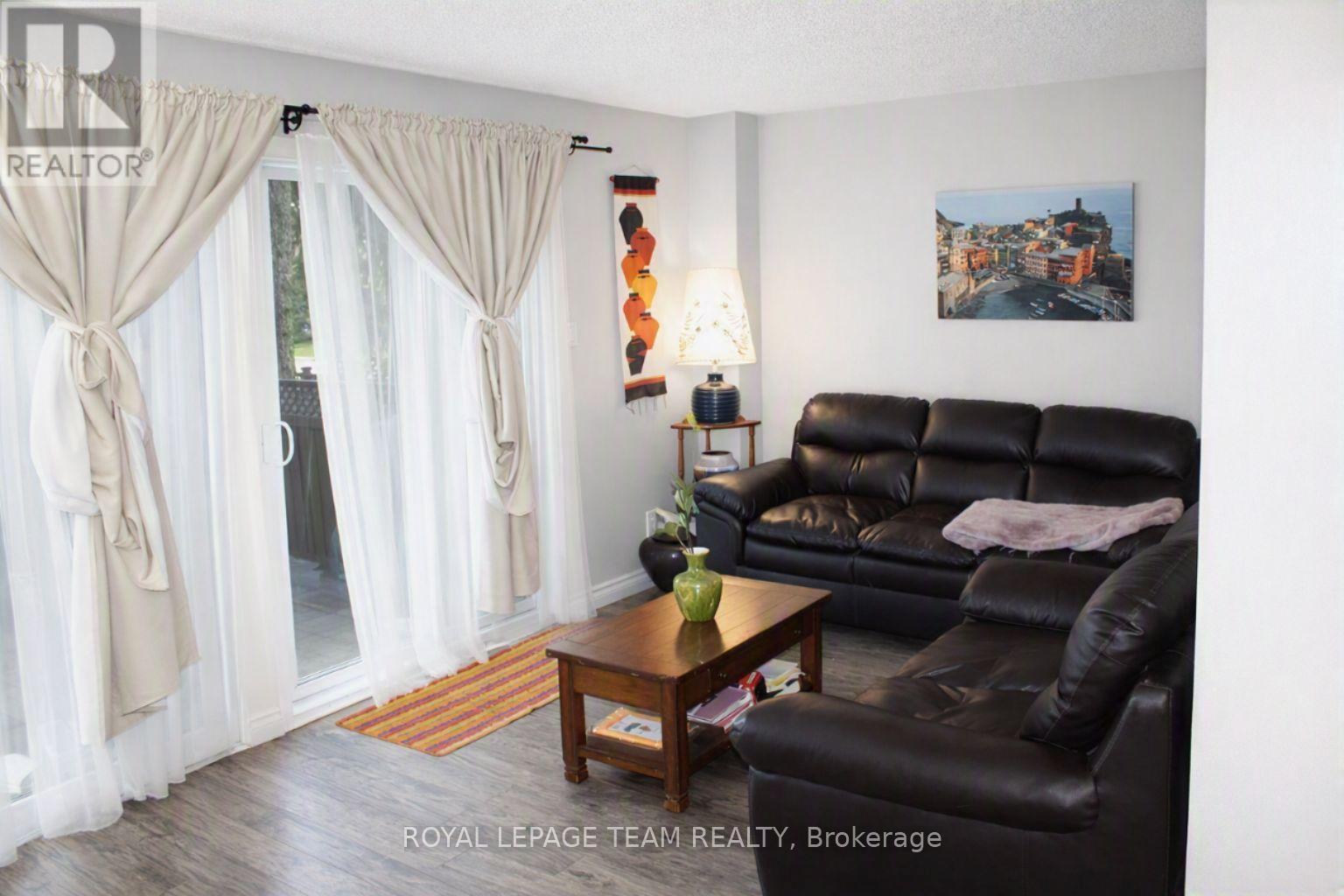 53 - 503 Sidney Drive Property Photo 5