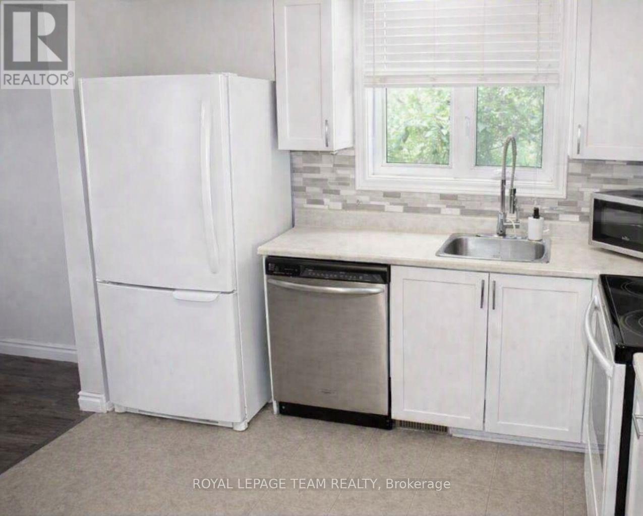 53 - 503 Sidney Drive Property Photo 9