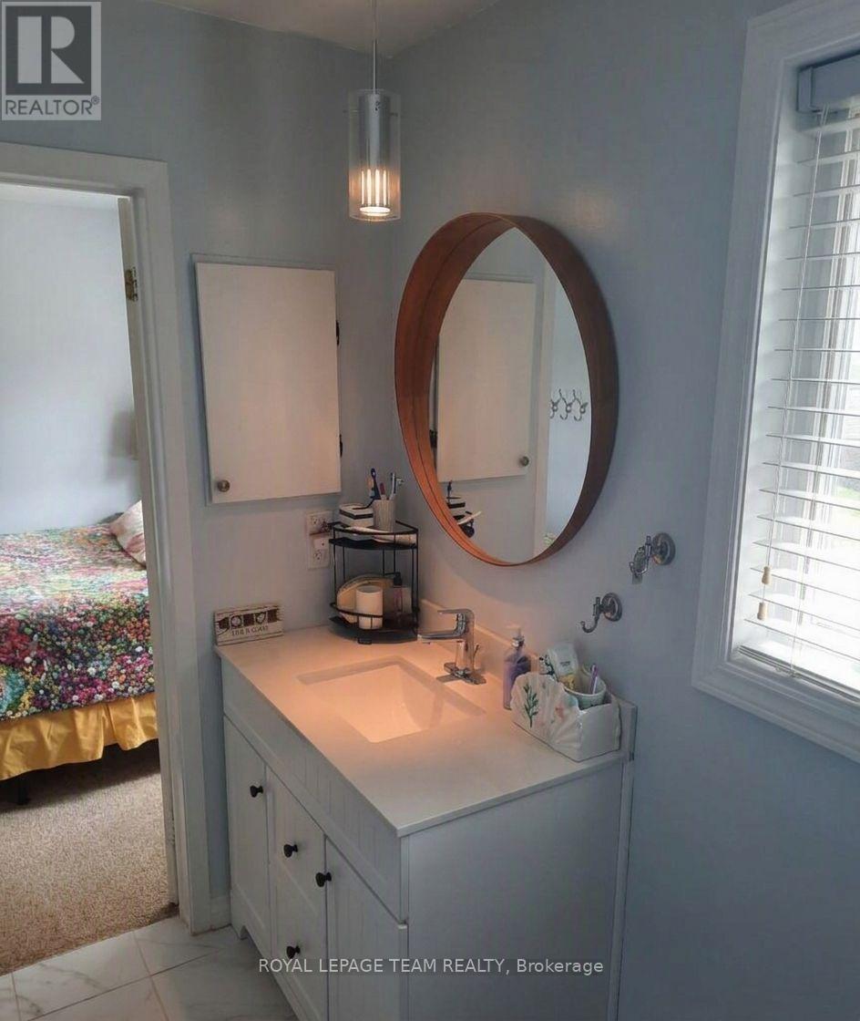 53 - 503 Sidney Drive Property Photo 18