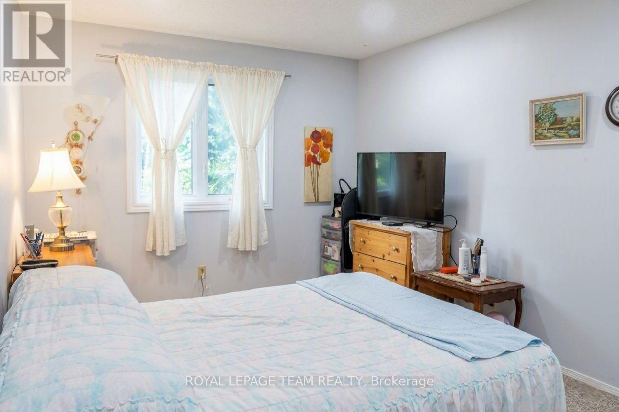 53 - 503 Sidney Drive Property Photo 24