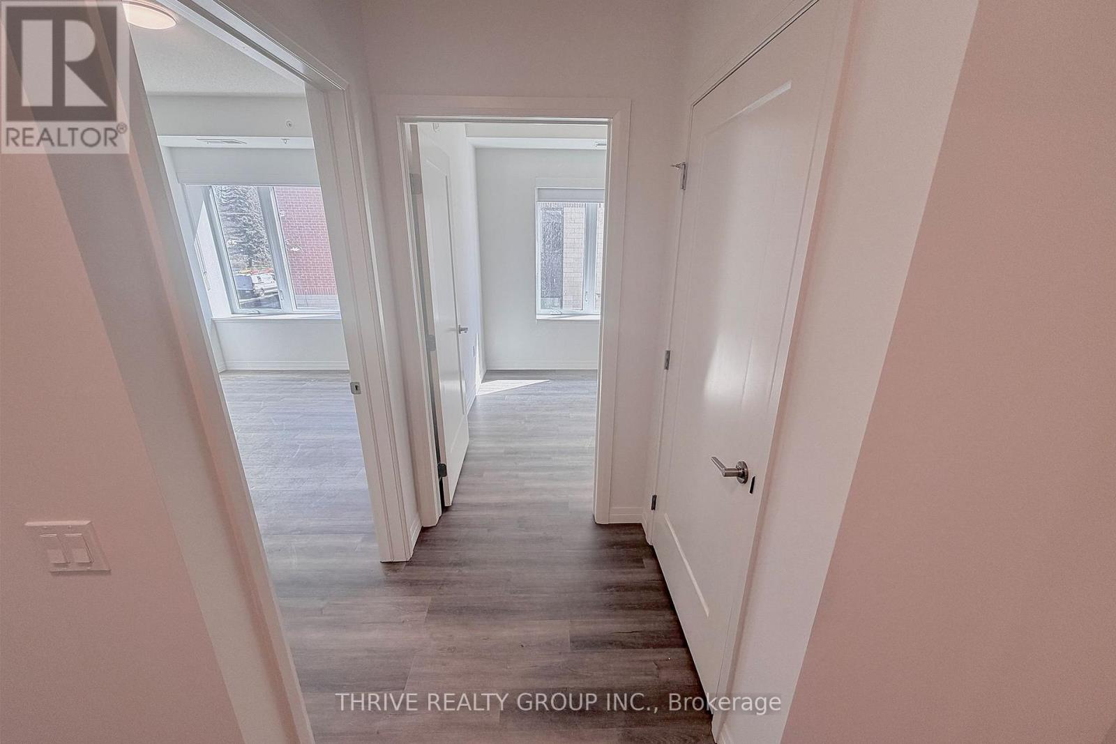 510 - 373 Hill Street Property Photo 4