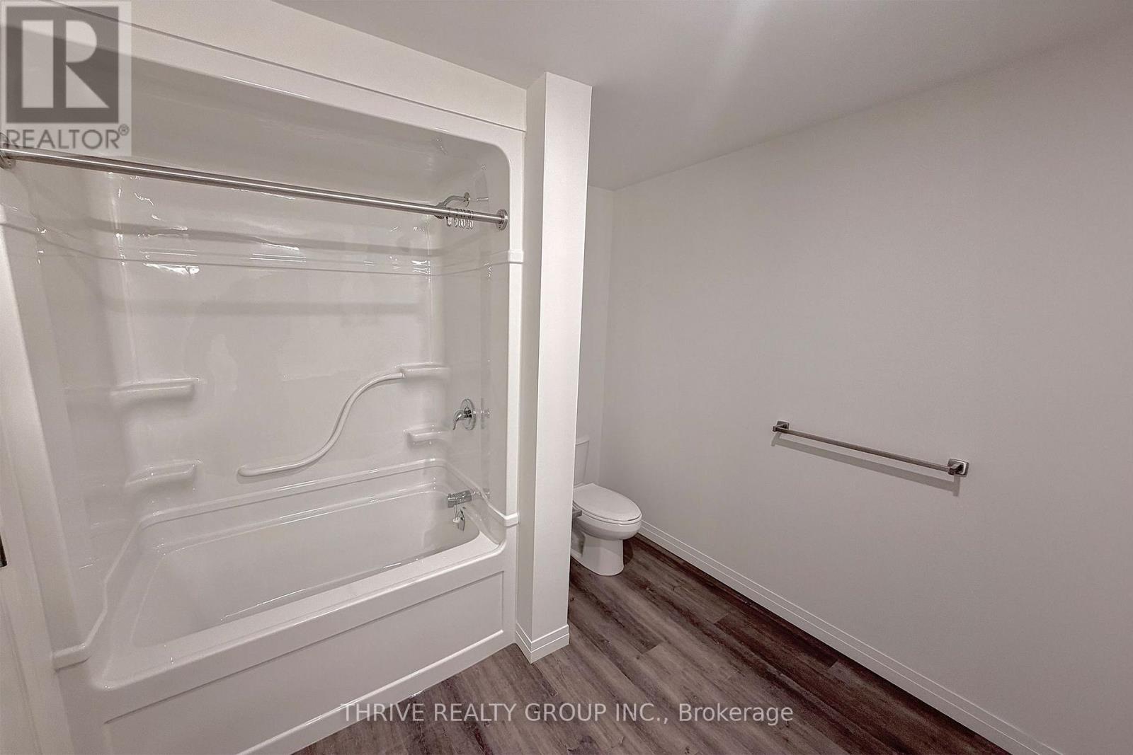 510 - 373 Hill Street Property Photo 8