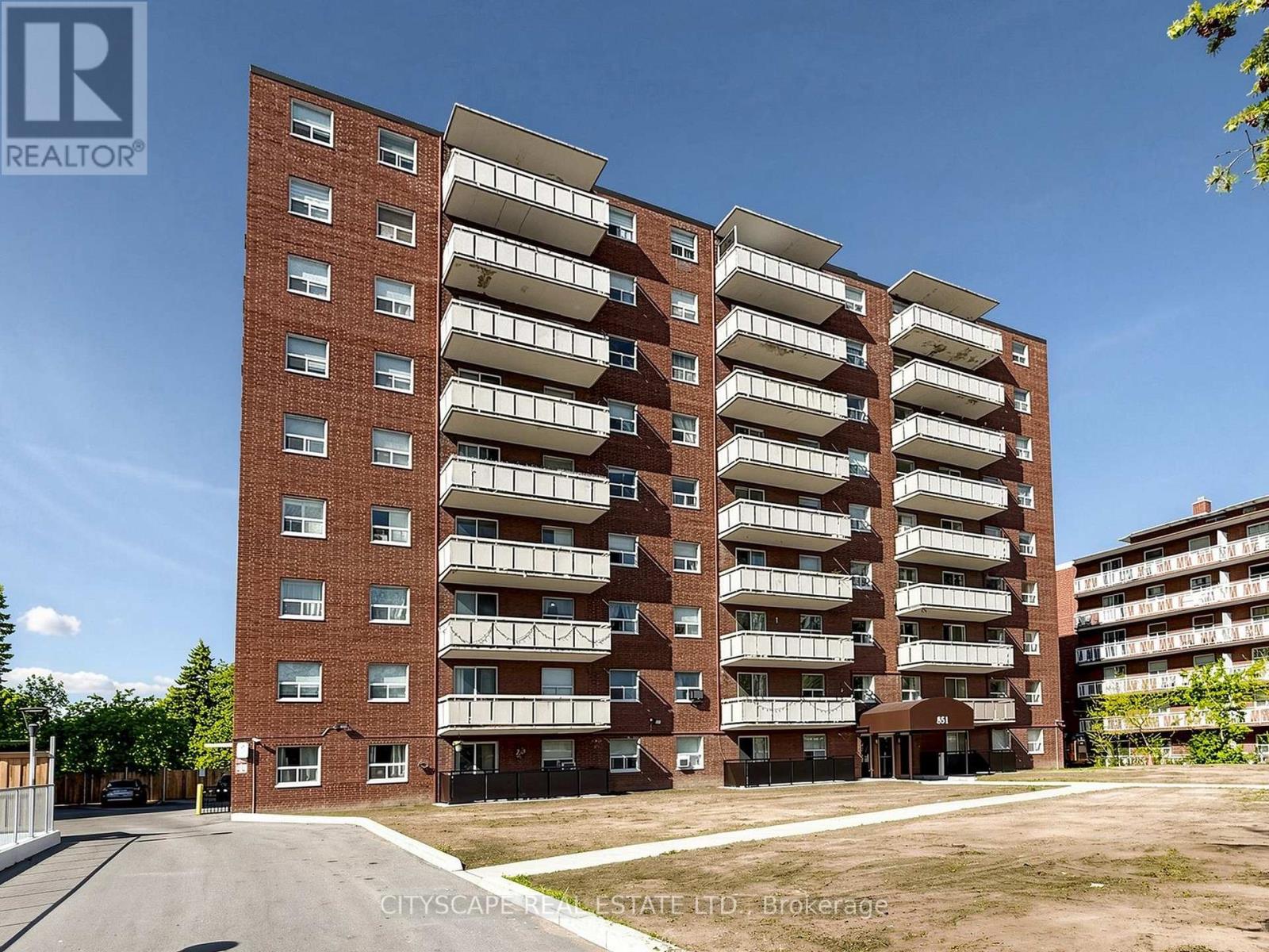 708 - 851 QUEENSTON ROAD Property Photo 1