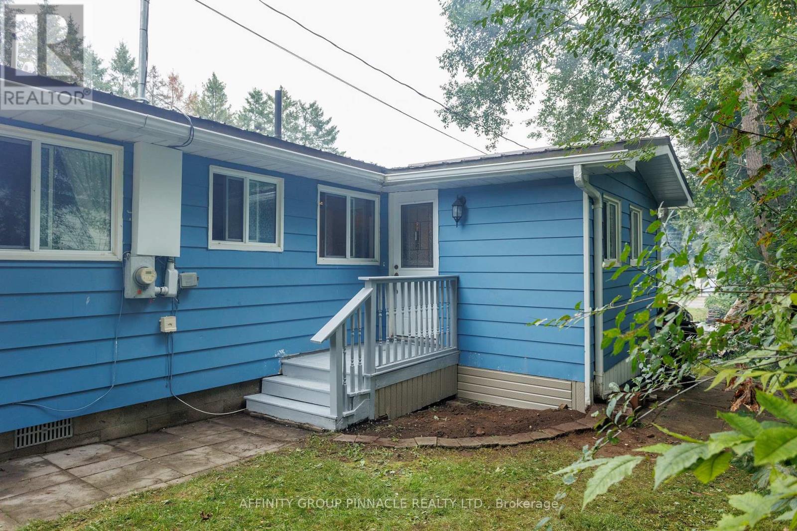 124 Cameron Drive Property Photo 2