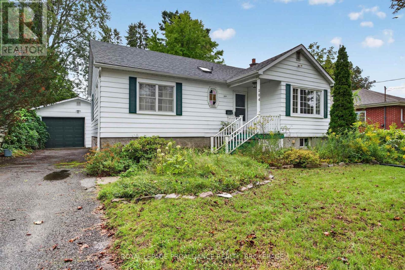 364 GLENGARRY ROAD