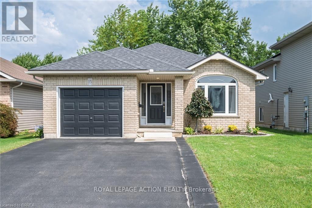15 LANDON AVENUE Property Photo 1