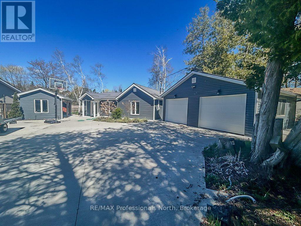 652 Robel Drive Property Photo 4