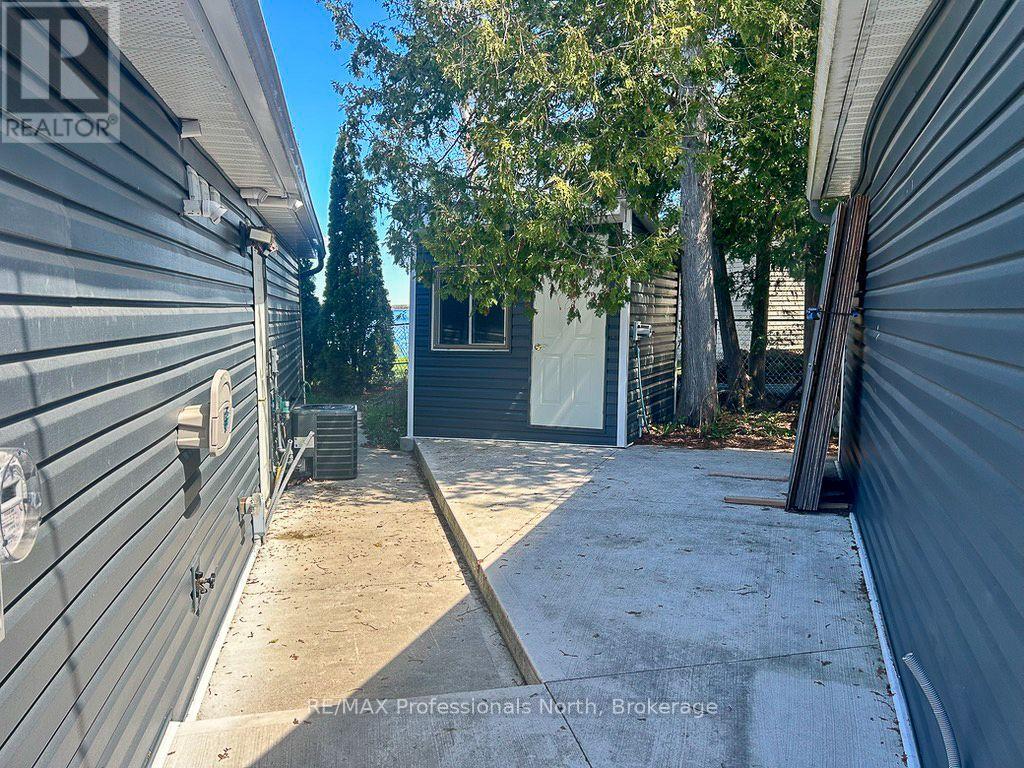 652 Robel Drive Property Photo 31
