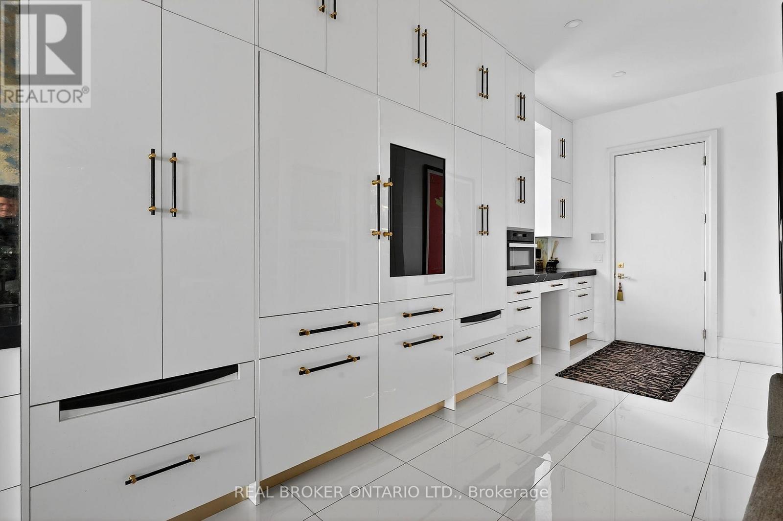 711 Beach Boulevard Property Photo 15