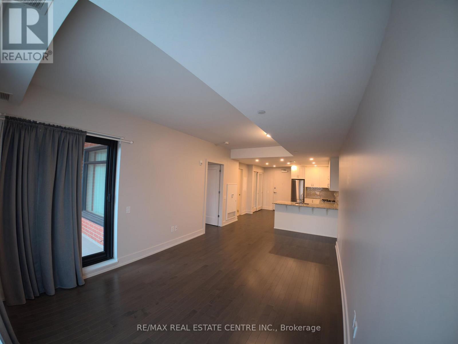 405 - 60 Springhurst Avenue Property Photo 12