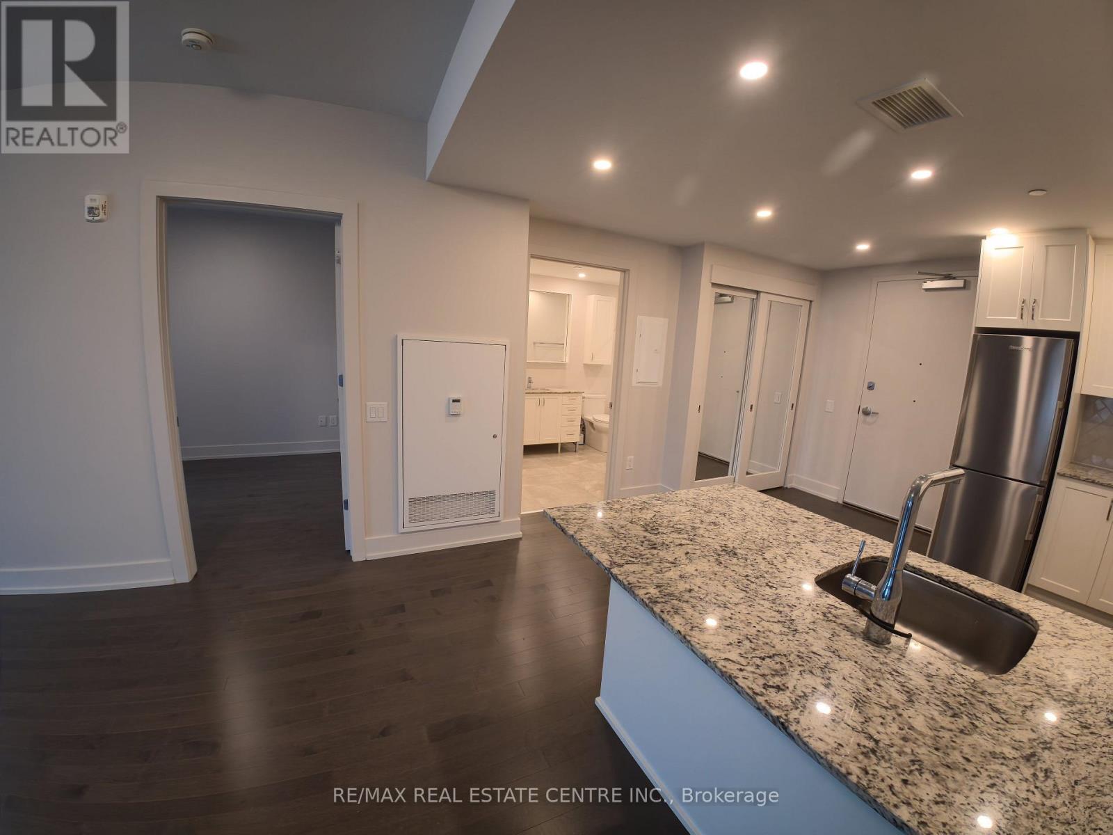 405 - 60 Springhurst Avenue Property Photo 18