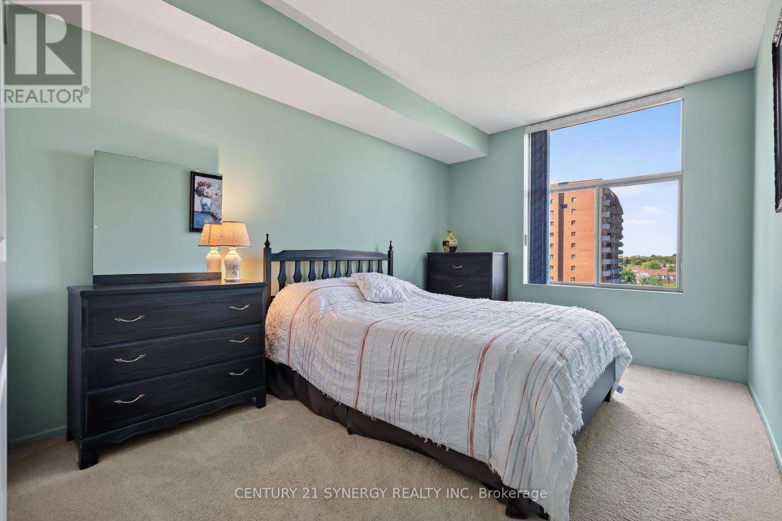 704 - 2759 Carousel Crescent Property Photo 31