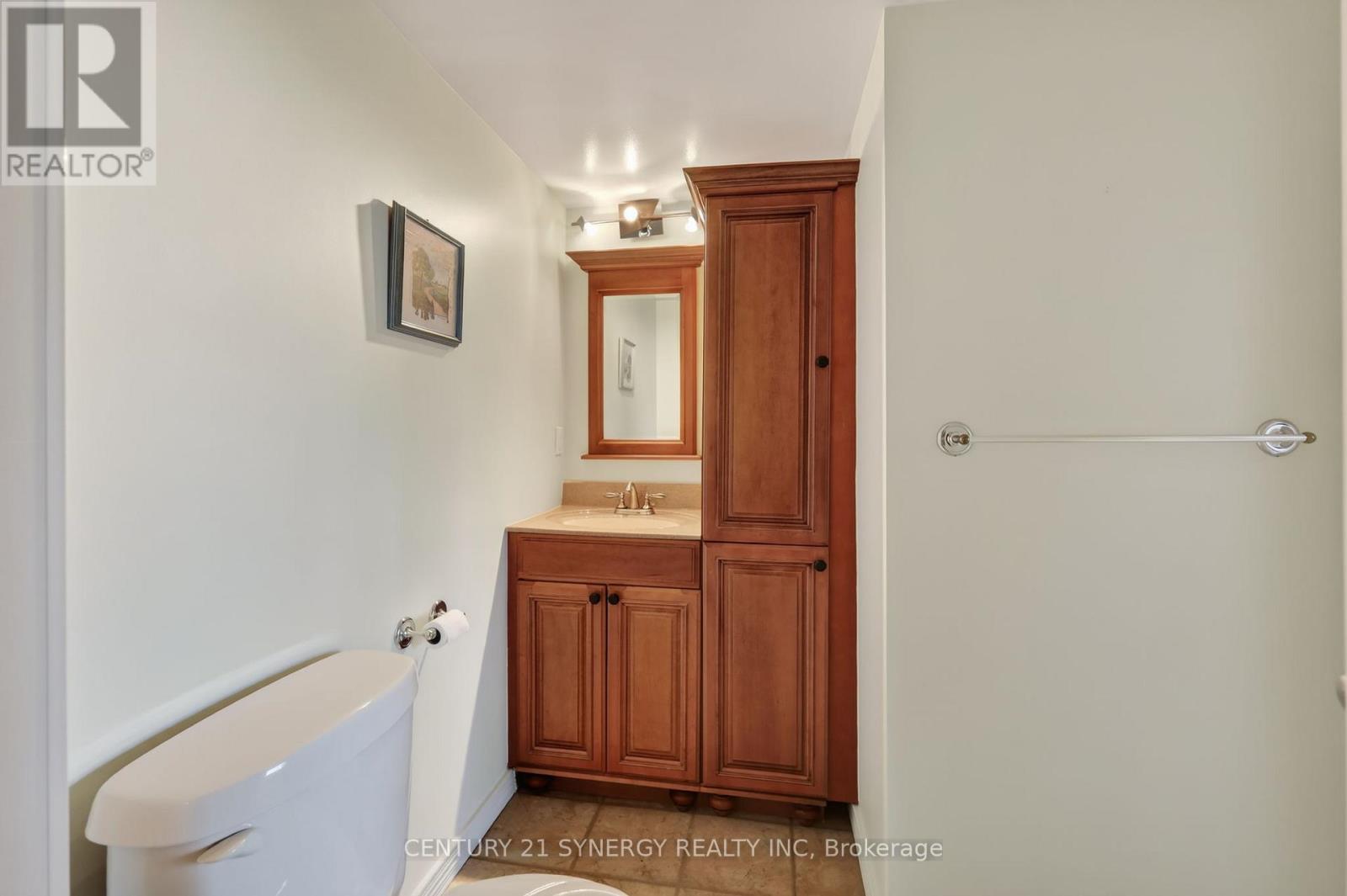 704 - 2759 Carousel Crescent Property Photo 35