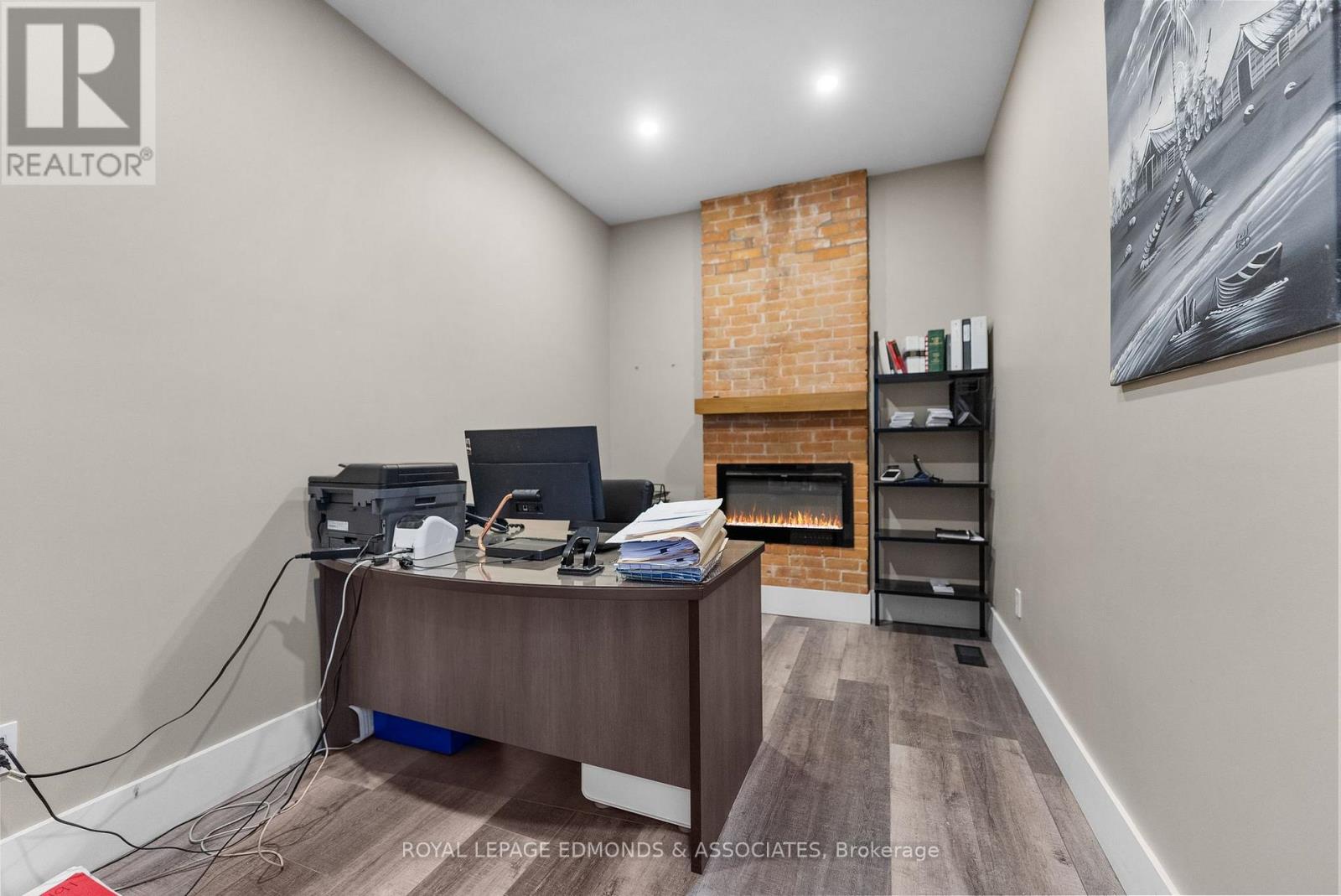 259 Pembroke Street E Property Photo 20