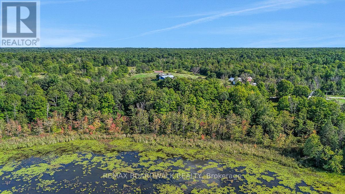 790 Ennis Road Property Photo 3