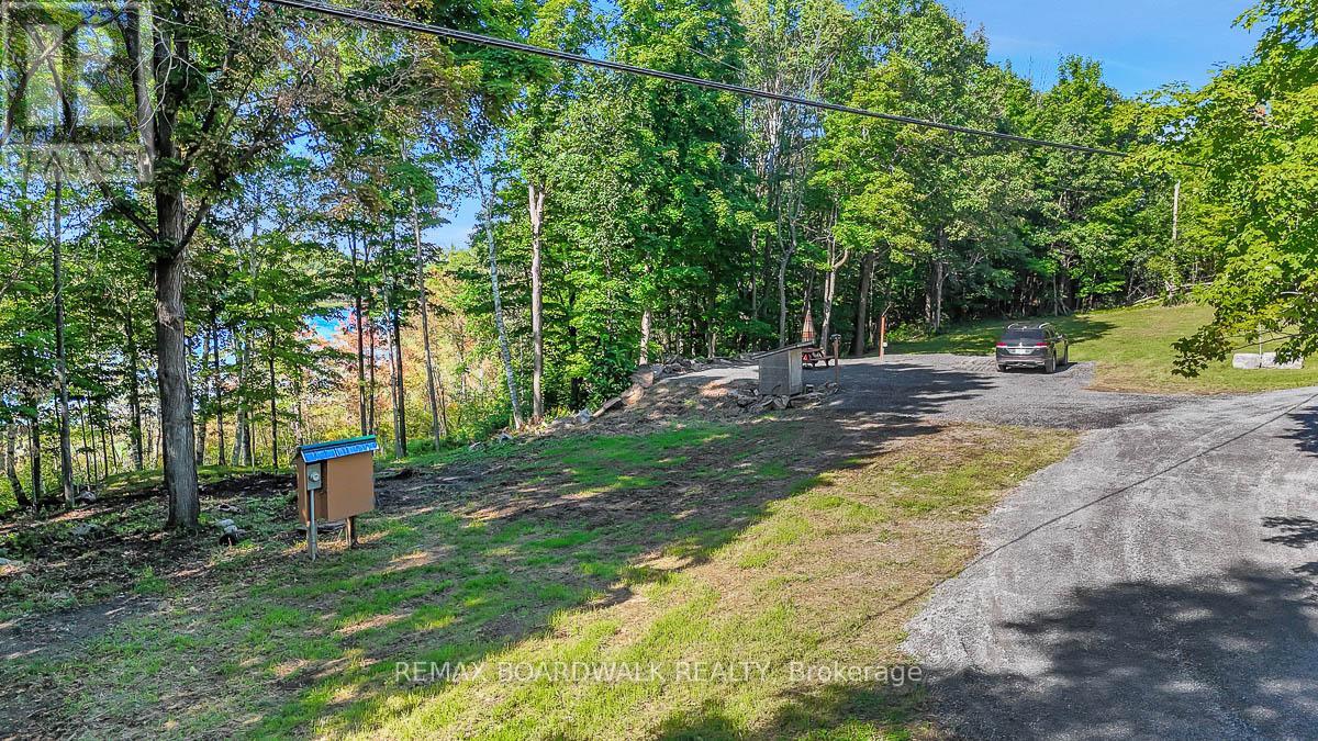 790 Ennis Road Property Photo 6
