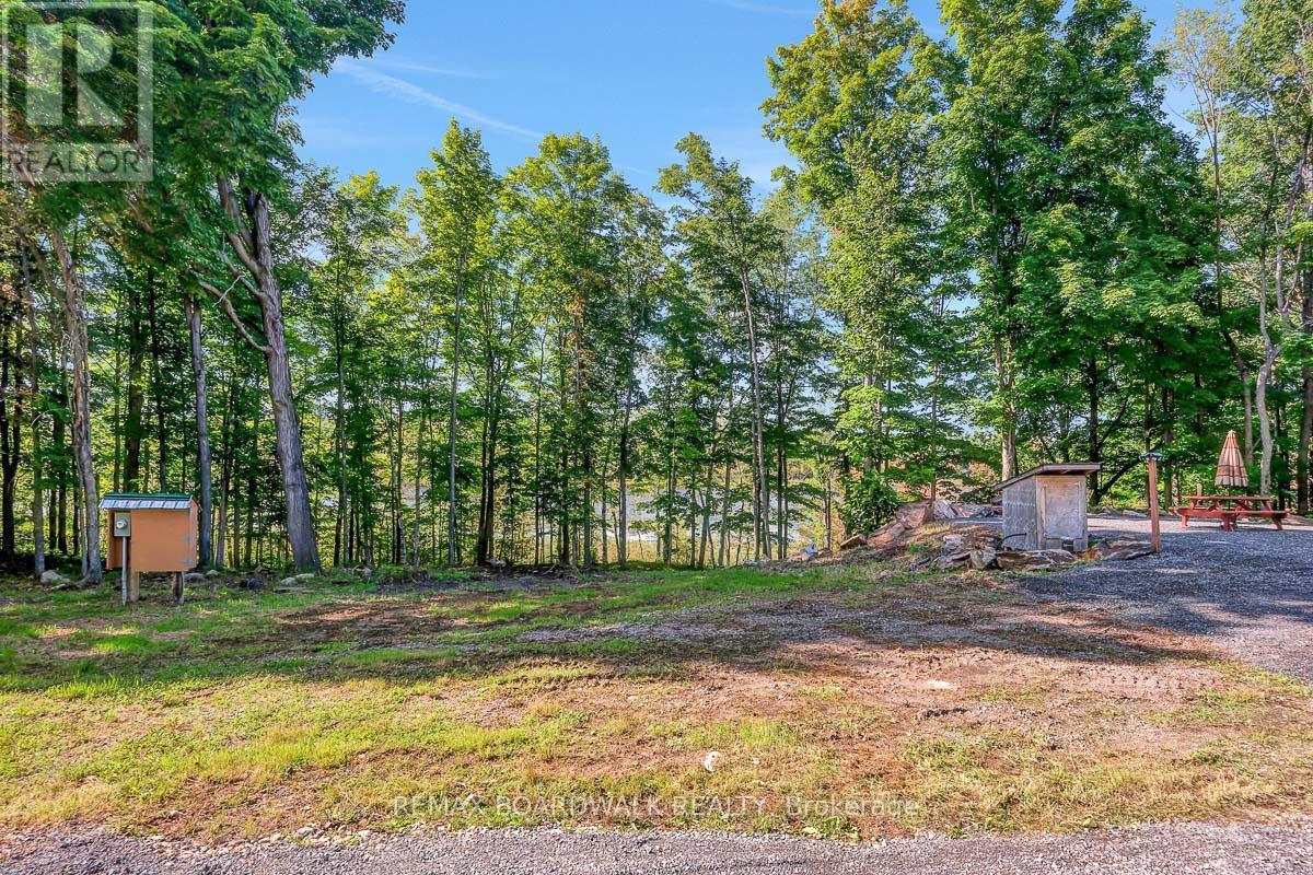 790 Ennis Road Property Photo 14