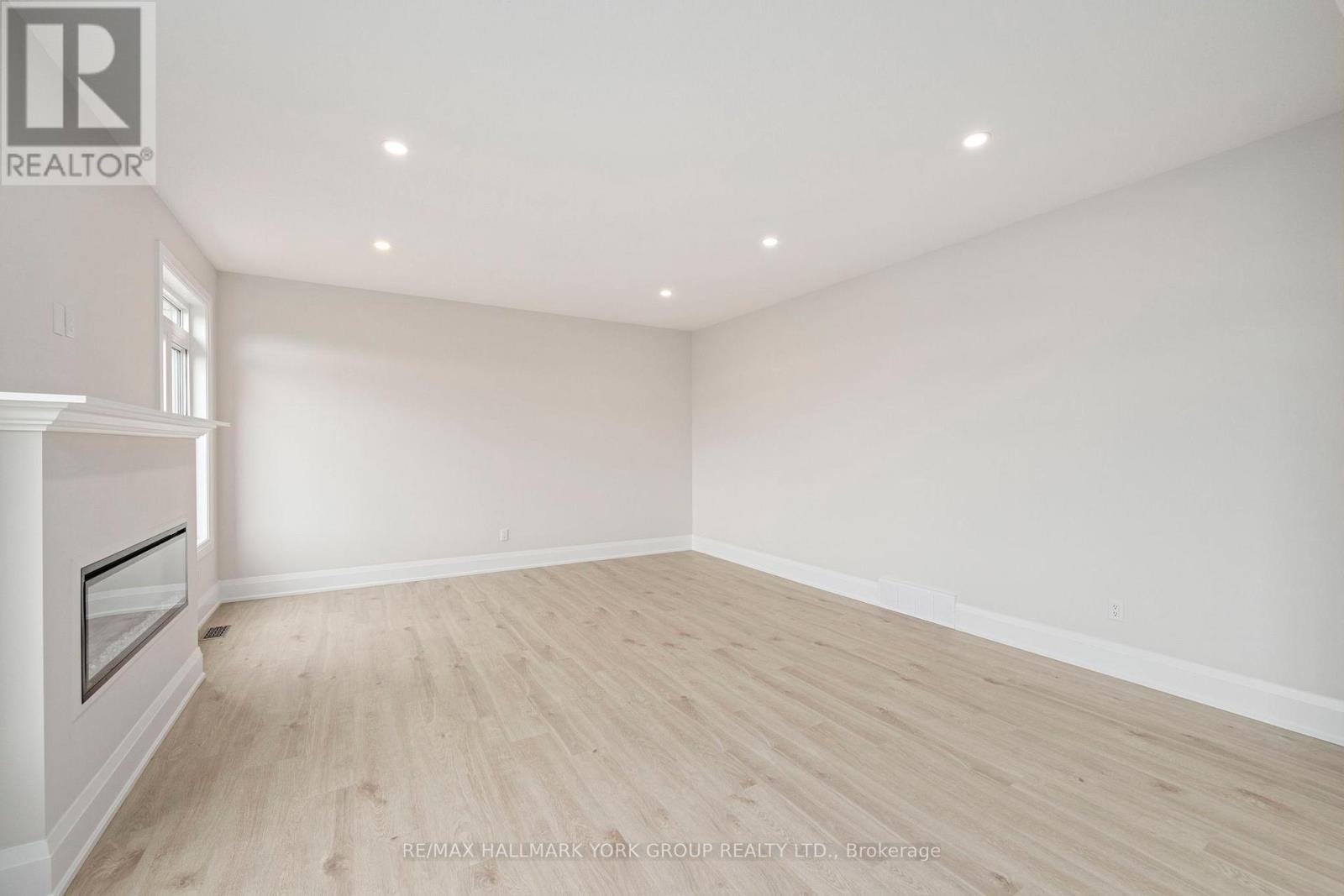 246 Leitch Street Property Photo 16