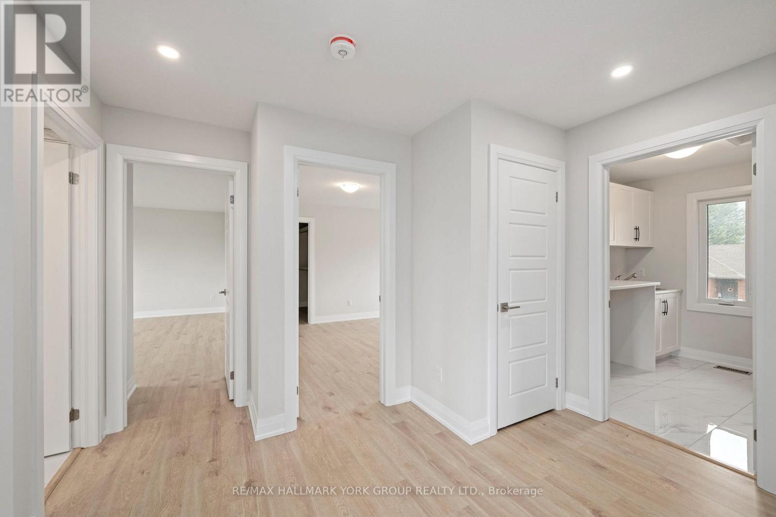 246 Leitch Street Property Photo 20