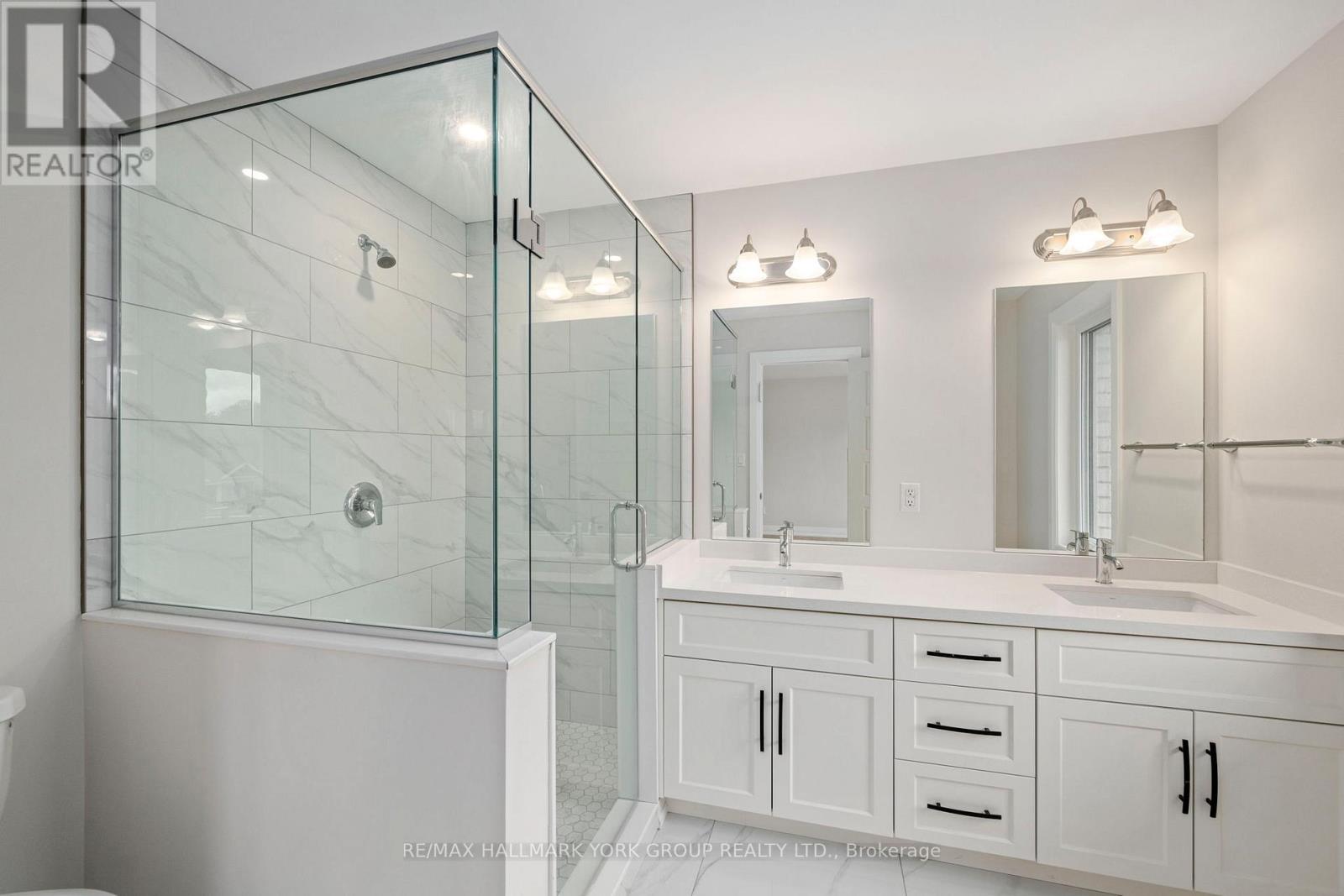 246 Leitch Street Property Photo 26
