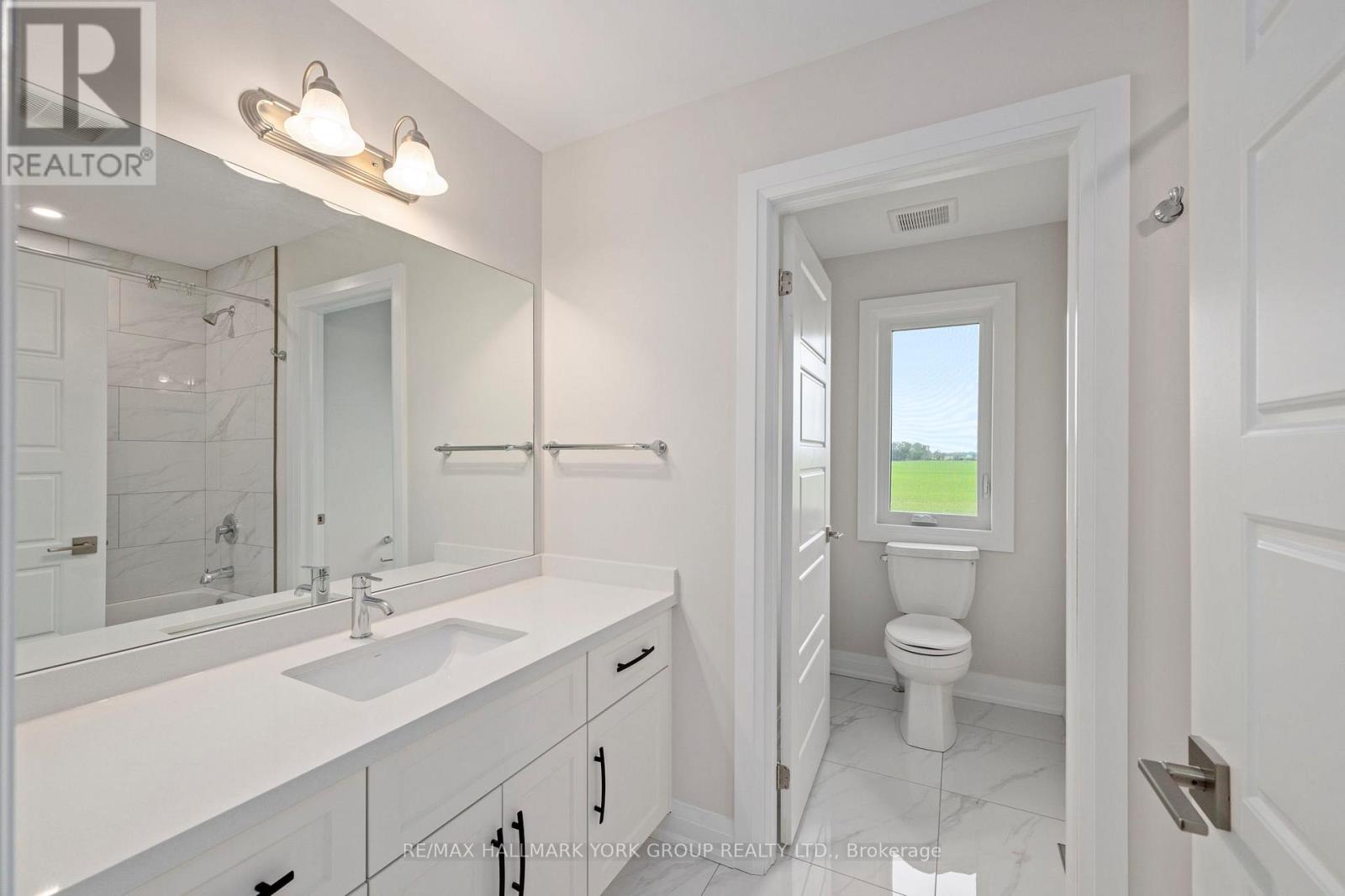 246 Leitch Street Property Photo 31