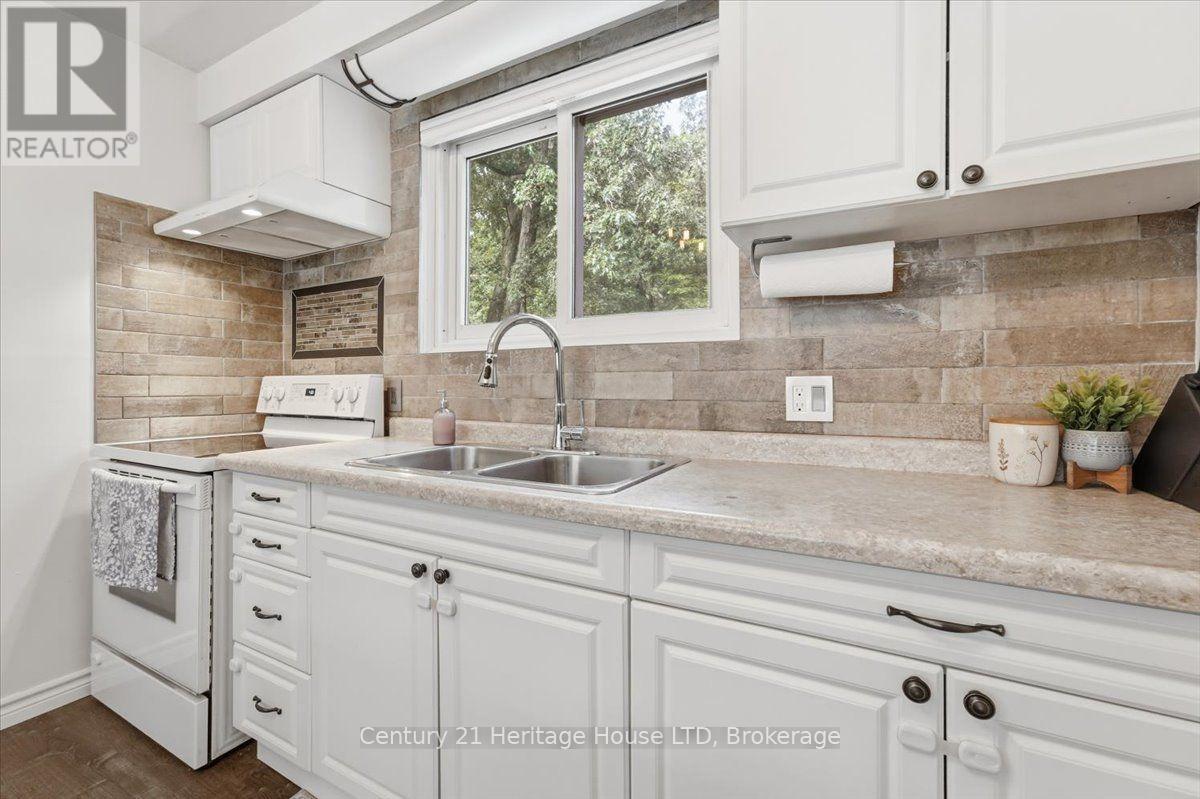 63 Silvan Drive Property Photo 18