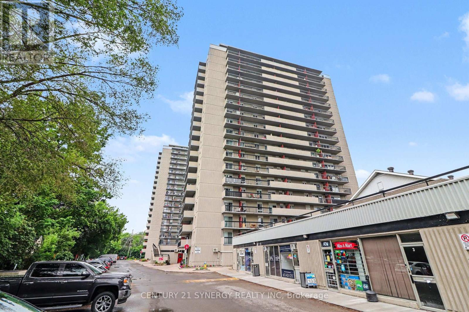 1202 - 158b Mcarthur Avenue Property Photo 1