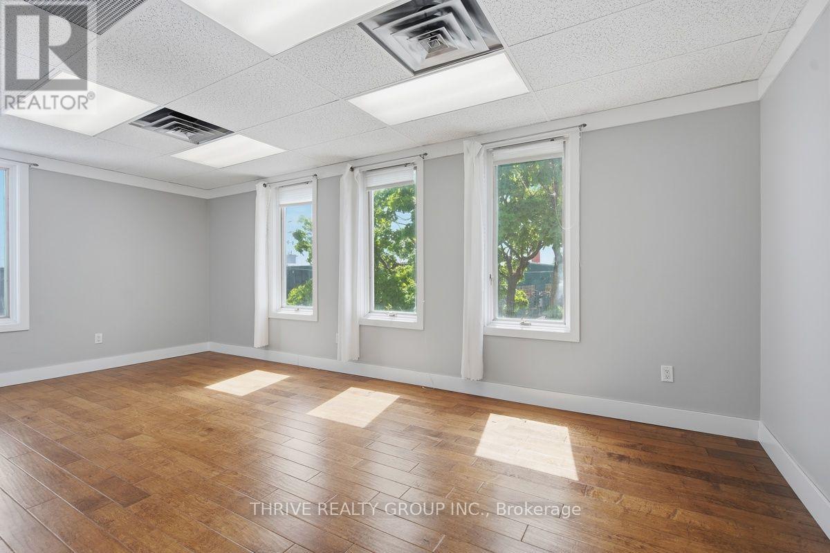 Upper - 426 Third Street Property Photo 12