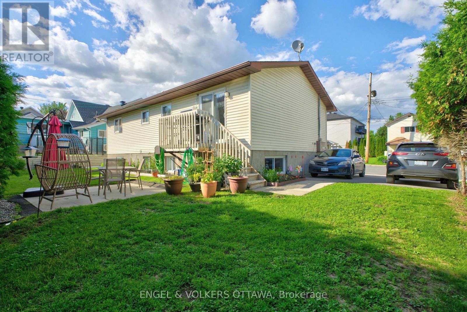 522 St Louis Street Property Photo 21