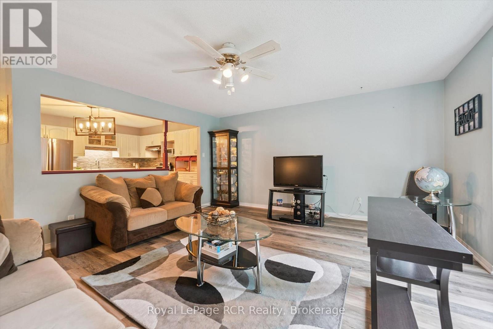 205 - 440 DURHAM STREET W Property Photo 1