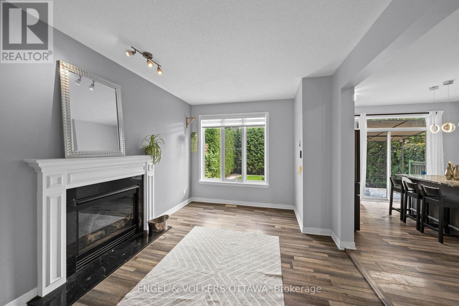 1121 Rocky Harbour Crescent Property Photo 16