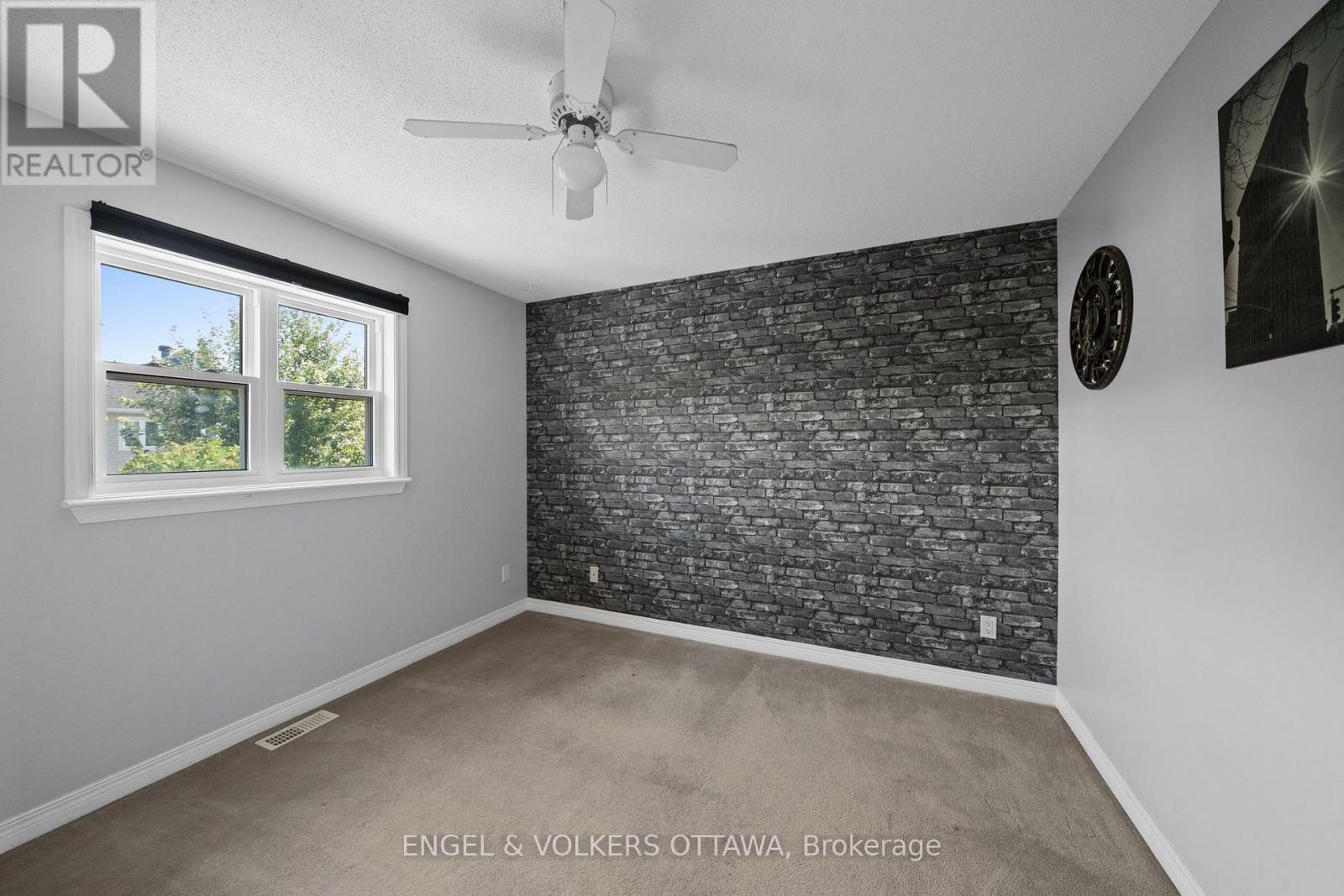 1121 Rocky Harbour Crescent Property Photo 27