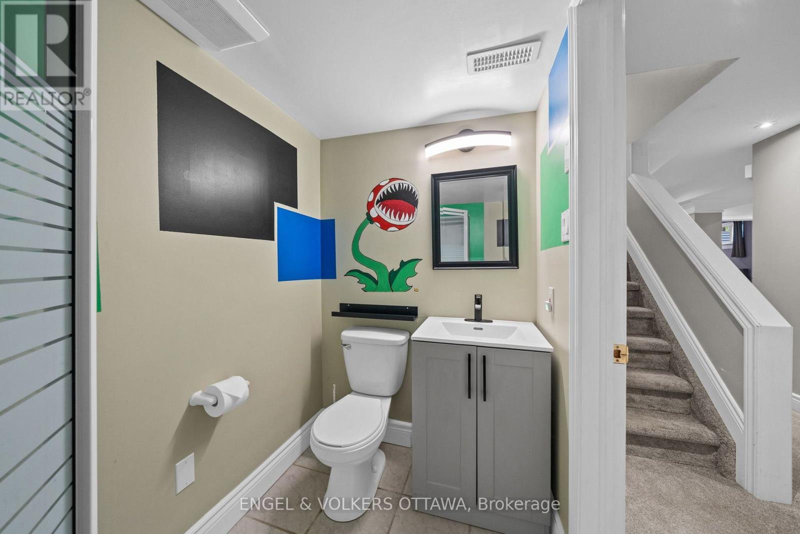 1121 Rocky Harbour Crescent Property Photo 35