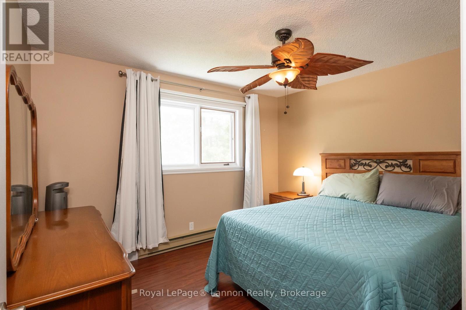 300 West Beach Drive Property Photo 43