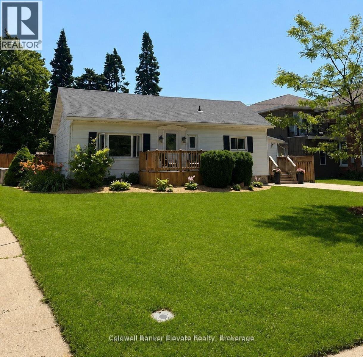 1625 5th Avenue E Property Photo 1