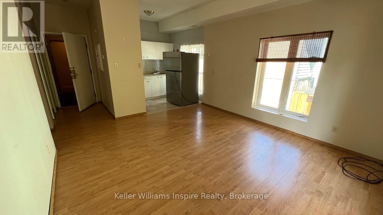 61 Hastings Street N Property Photo 13